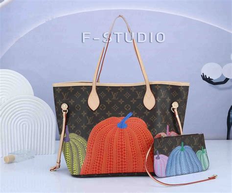 neverfull pumpkin print handbags.